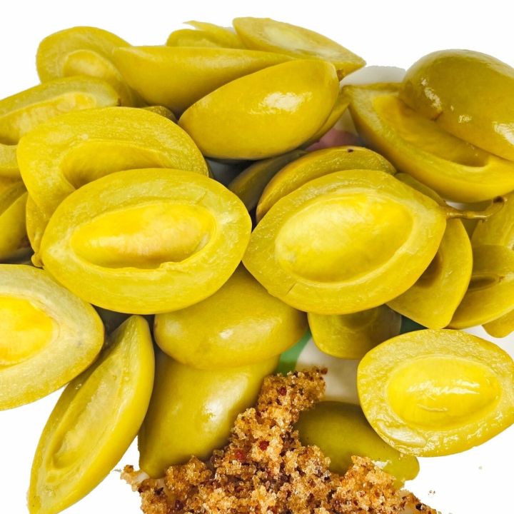 Pickled Marian Plum มะปรางดอง