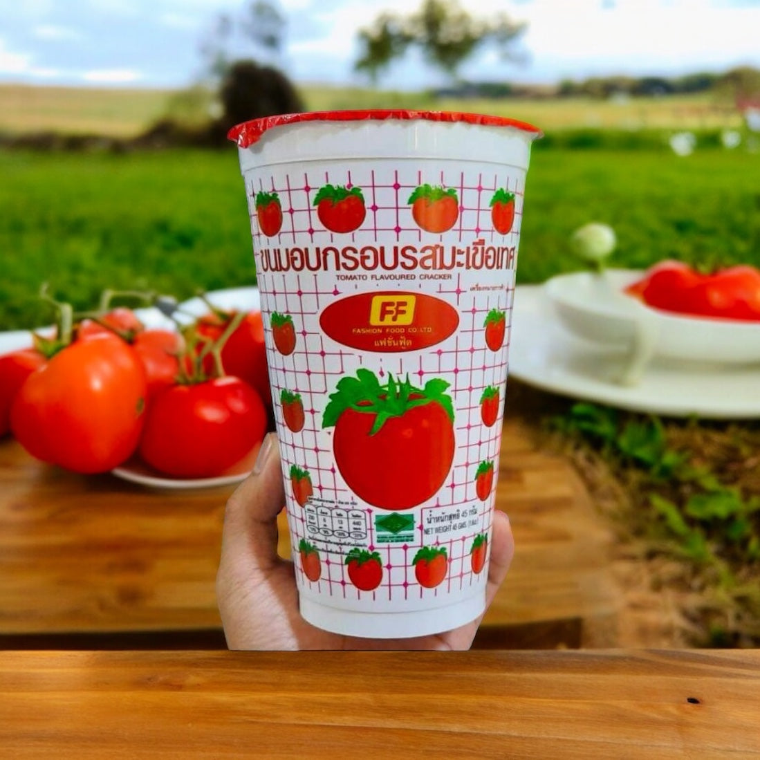 Tomato Flavoured Cracker ขนมอบกรอบรสมะเขือเทศ image 0