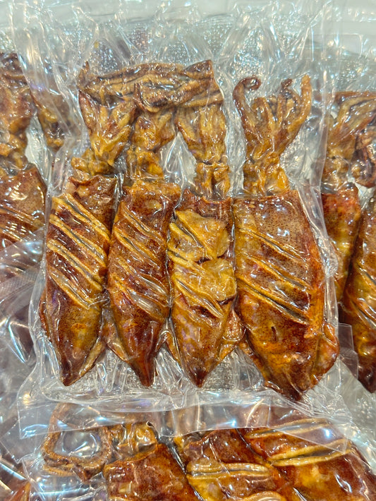 Crispy fried sun-dried squid with roe หมึกแพไข่ทอด image 0