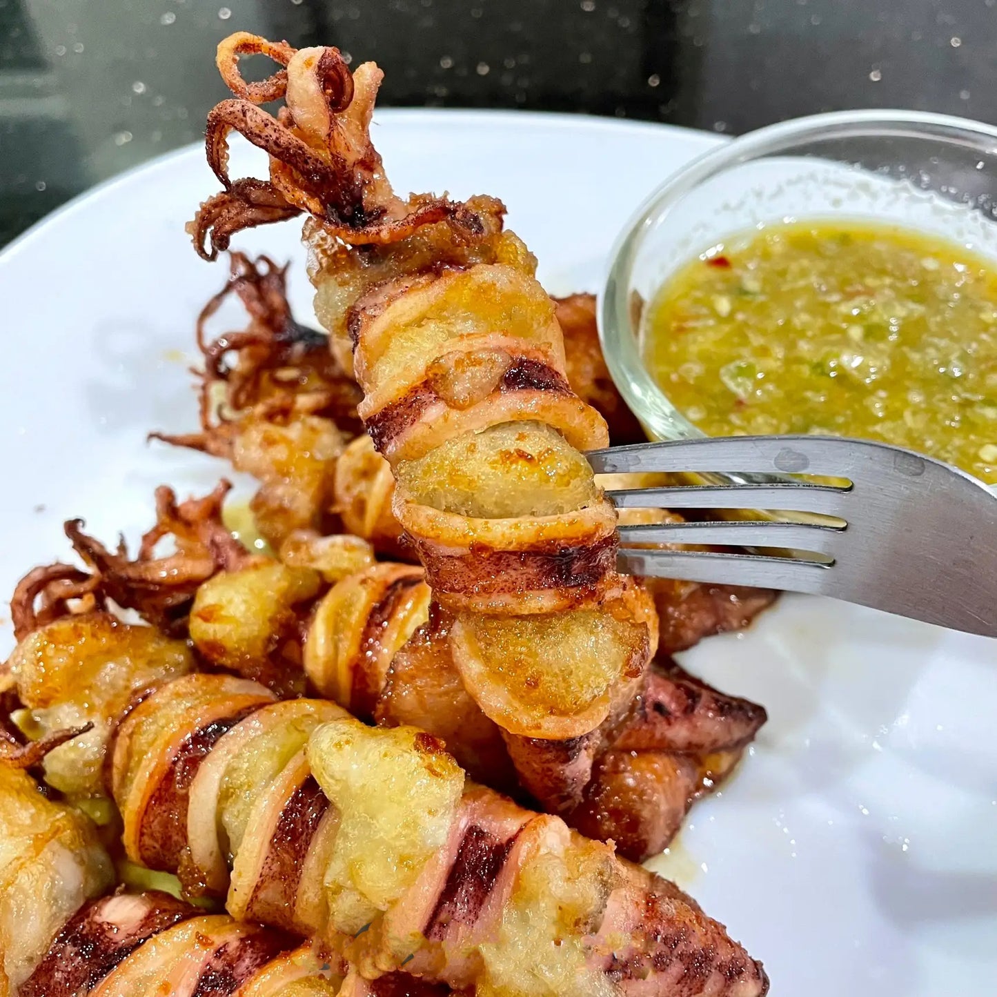 Fried squid eggs หมึกไข่ทอด image 1